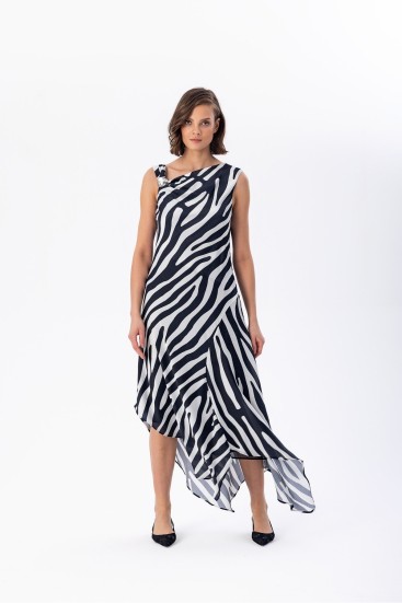 Desenli Asimetrik Elbise Siyah